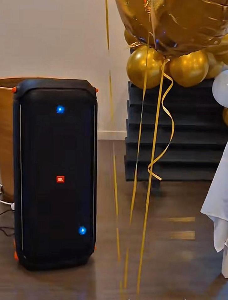 Locatie JBL, Audio, Tv en Foto, Luidsprekerboxen, Zo goed als nieuw, JBL, Ophalen