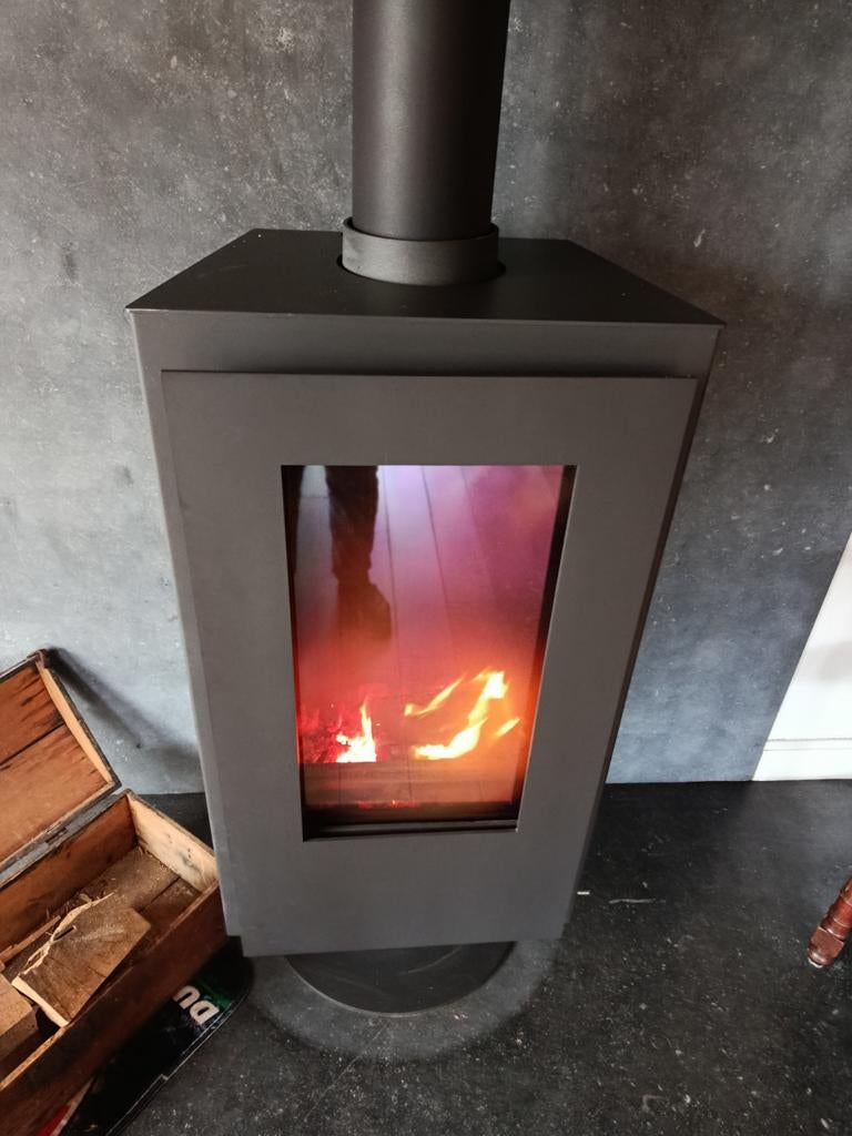 Houtkachel nestor Martin 9kw, Maison & Meubles, Cheminées, Enlèvement