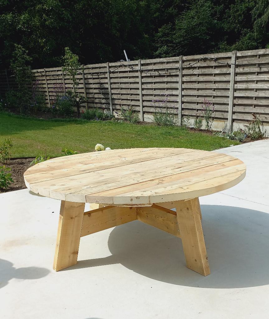 Ronde rechthoekige tuintafels balken sloophout of hardhout., Enlèvement ou Envoi, Neuf, Poutres, Bois dur