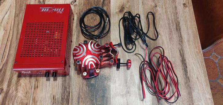 Thumper Pearl Trone THMP-1 de Buttkicker, Musique & Instruments, Batteries & Percussions, Pearl, Enlèvement