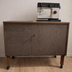 Machine à coudre - Husqvarna 4100 avec meuble en bois, Enlèvement, Comme neuf, Machine à coudre, Husqvarna