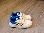 Adidas taille 33, Enfants & Bébés, Vêtements de bébé | Chaussures & Chaussettes, Enlèvement ou Envoi