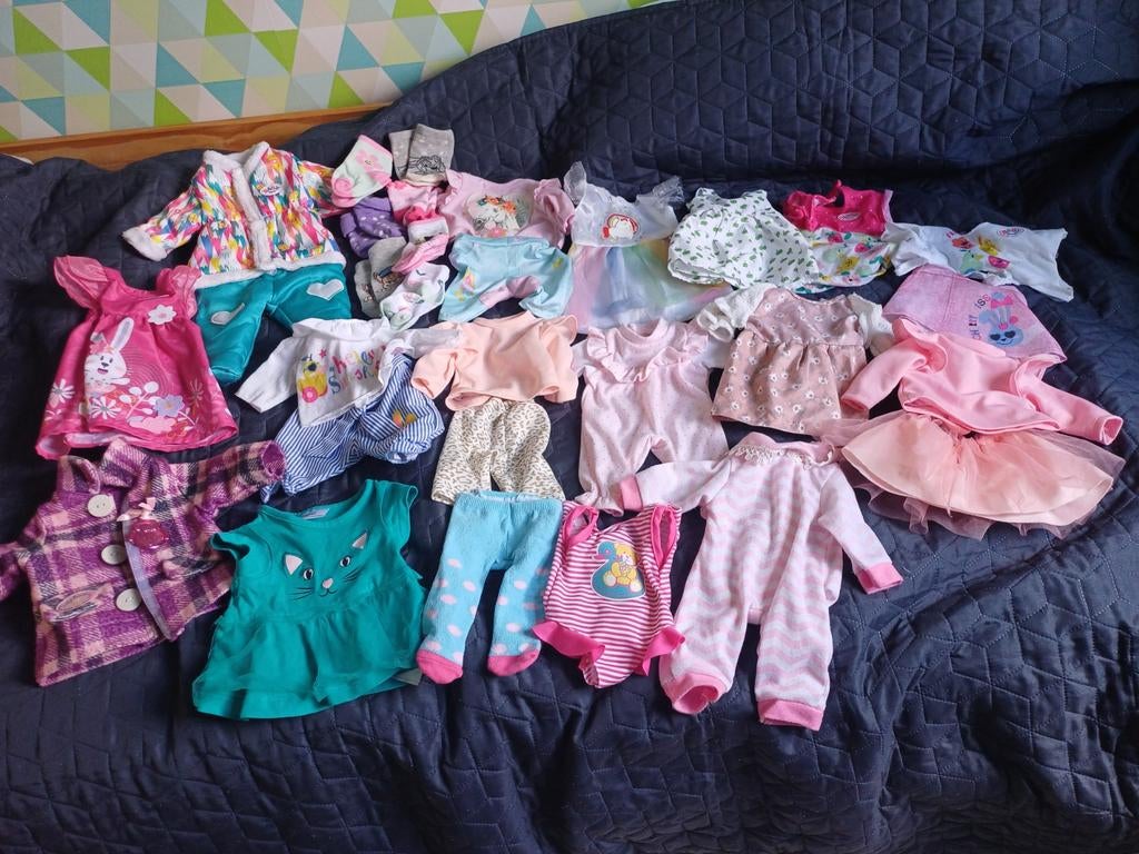 Kleertjes pop, Kinderen en Baby's, Babykleding | Baby-kledingpakketten, Ophalen of Verzenden