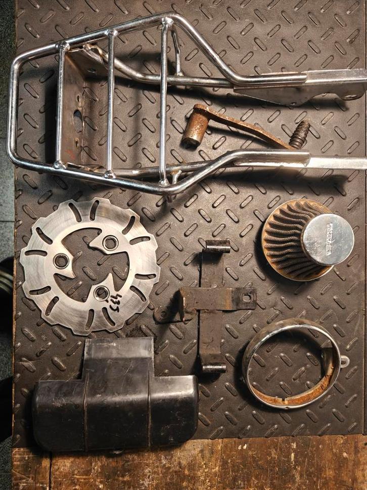 Mini viertakt onderdelen, Vélos & Vélomoteurs, Pièces de cyclomoteur | Général, Pot d'échappement, Enlèvement