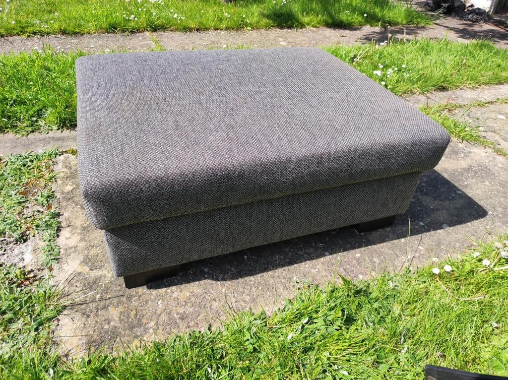 IKEA SORVALLEN - POUF GRIS AVEC ESPACE RANGEMENT, Enlèvement, Comme neuf