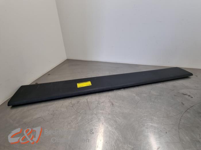 Bande décorative d'un Renault Master, Renault, -, 3 mois de garantie, Utilisé