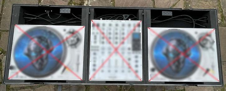 Flight Case ZOMO Technics SL 1200 MK2/7 et Djm 900 Nexus 2, Musique & Instruments, DJ sets & Platines, Utilisé, DJ-Set, Autres marques