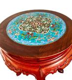 Chinese staander met cloisonne plaat., Ophalen of Verzenden