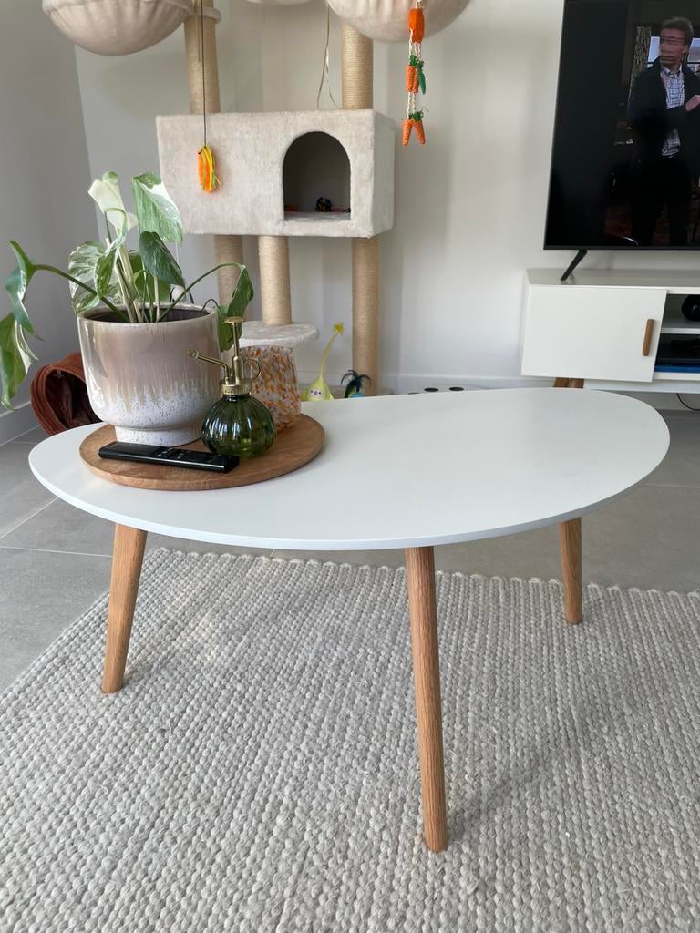 Salontafel JYSK, Huis en Inrichting, Tafels | Salontafels, Ophalen, Zo goed als nieuw