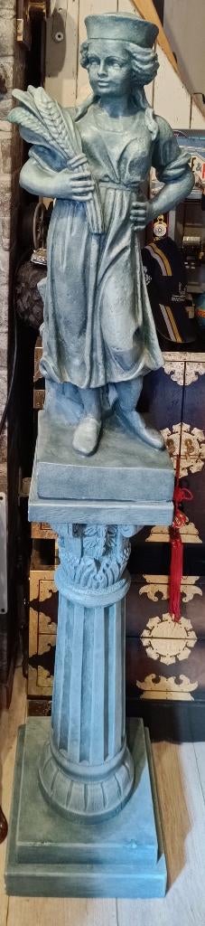 Prachtige keramieken zuil met beeld te koop., Ophalen, Gebruikt