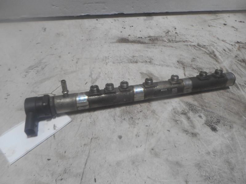 RAMPE D'INJECTION BMW 7 serie (E65 / E66 / E67) (779249204), Autos : Pièces & Accessoires, Systèmes à carburant, BMW, Utilisé