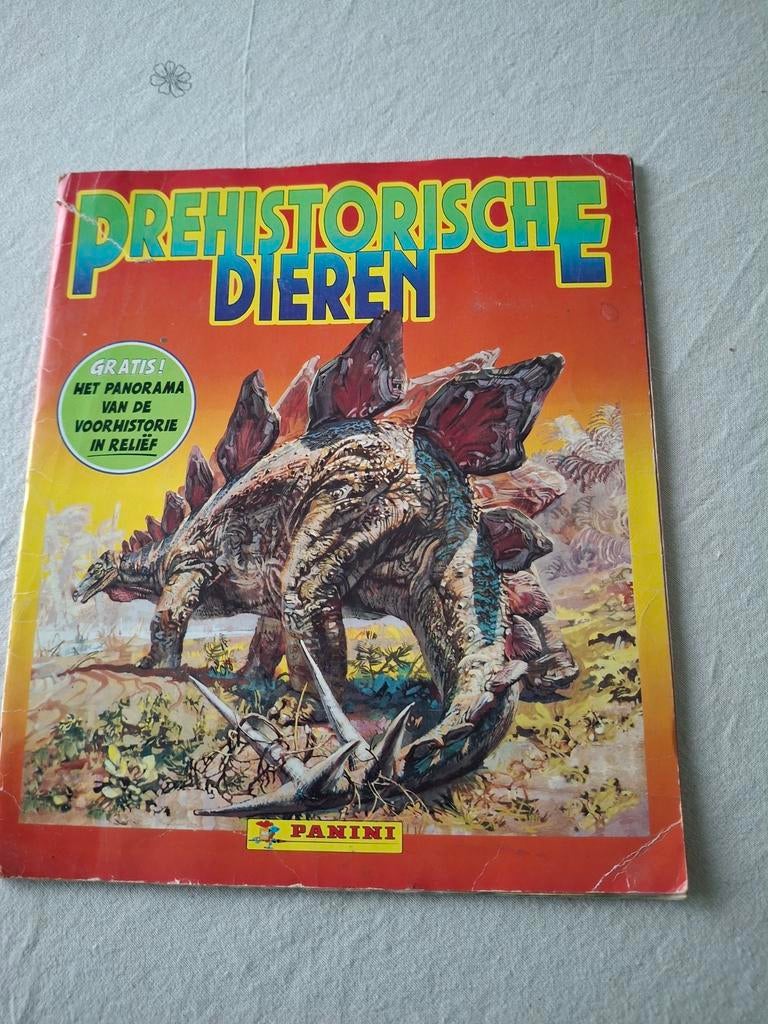 Livre d'autocollants Panini sur les animaux préhistoriques c, Enlèvement ou Envoi