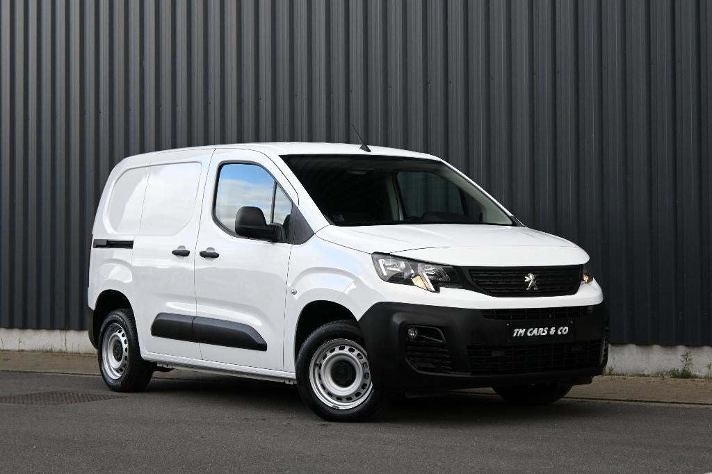 Peugeot Partner 1.2i 3-zit, AC, PDC, Cruise, Bluetooth, Auto's, Bestelwagens en Lichte vracht, Voorwielaandrijving, Stof, 1199 cc