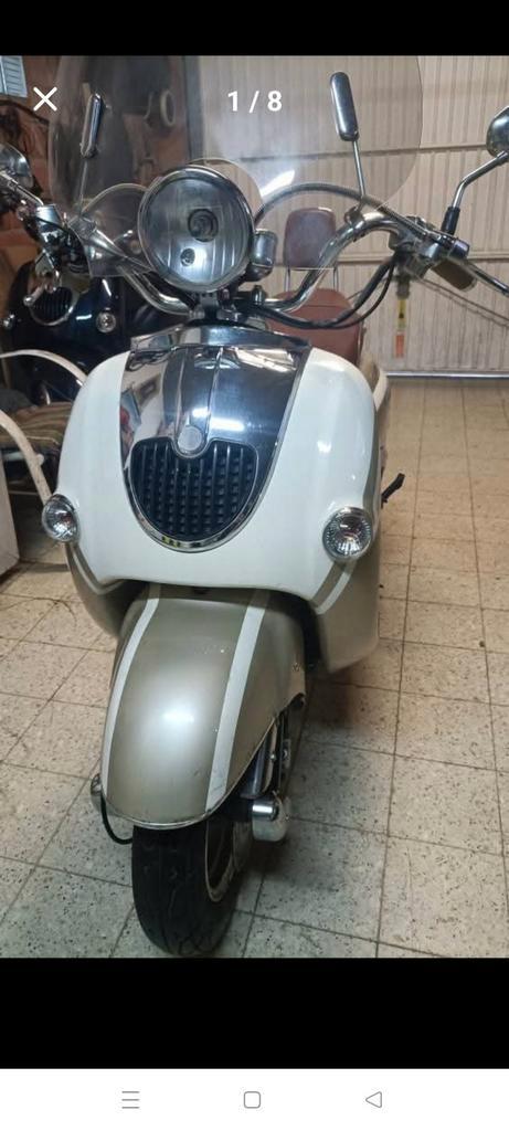 A klasse, Fietsen en Brommers, Snorfietsen en Snorscooters, Ophalen