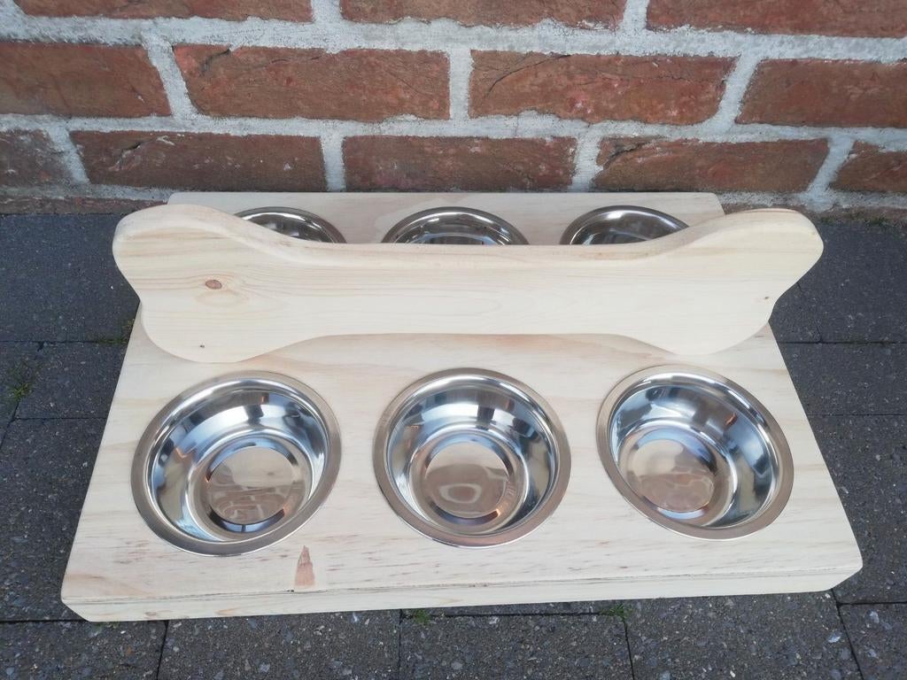 Nieuwe houten Puppy drinkbakjes 6 delig 40€, Ophalen