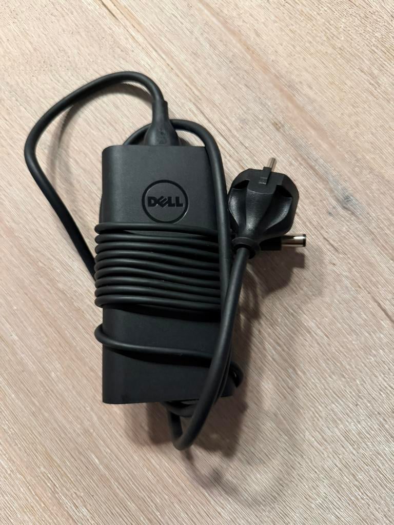 Dell lader 90W, Computers en Software, Ophalen of Verzenden, Zo goed als nieuw