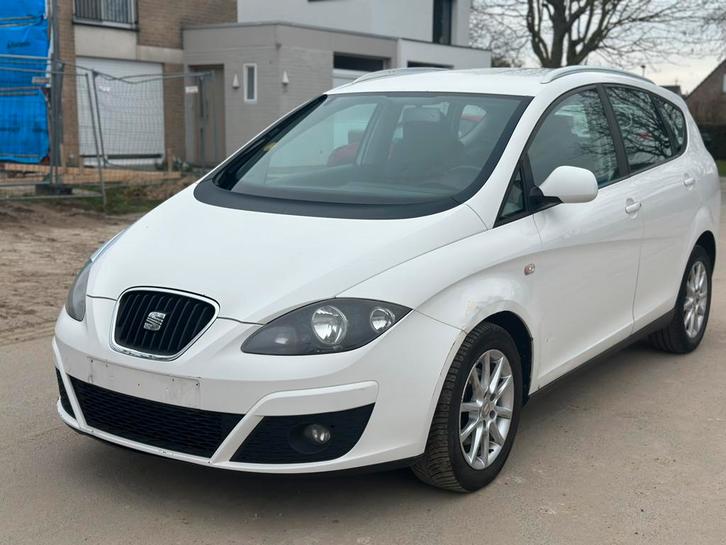 Seat Altea 2010 245 000 km, Autos, Seat, Particulier, Altea, ABS, Phares directionnels, Airbags, Air conditionné, Alarme, Bluetooth