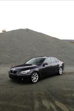 Bmw 545i e60, Autos, BMW, Cuir, Carnet d'entretien, Noir, 5 portes