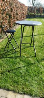 Tafels en stoelen  sevelit, Ophalen