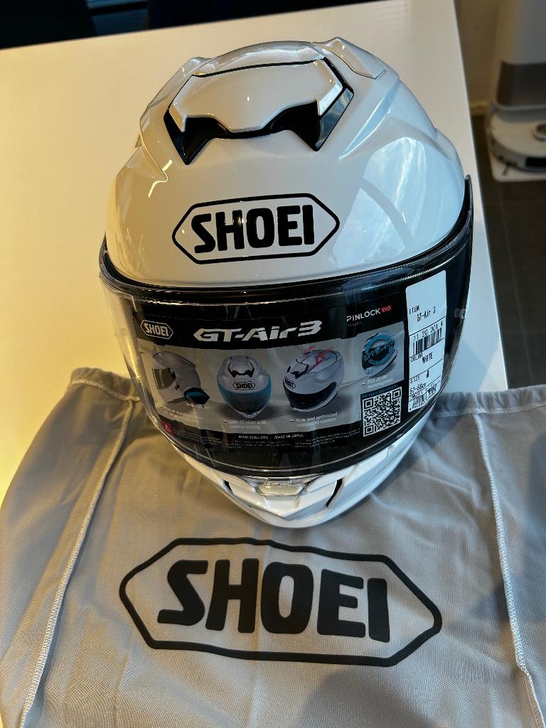 Casque moto SHOEI, Motos, Vêtements | Casques de moto, Casque intégral, M, Shoei, Neuf, avec ticket, Enlèvement