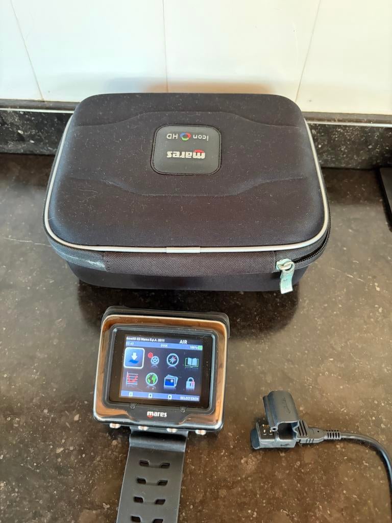 Mares hd, Sports nautiques & Bateaux, Plongée, Enlèvement, Comme neuf, Ordinateur de plongée