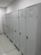 Lockers kleerkasten (+- 40 stuk), Huis en Inrichting, Ophalen, Gebruikt, Industrieel