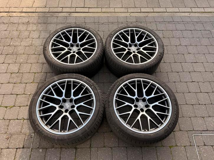Porsche Macan RS Spyder Breedset Velgen 21 + Michelin banden, Auto-onderdelen, Banden en Velgen, Banden en Velgen, Zomerbanden