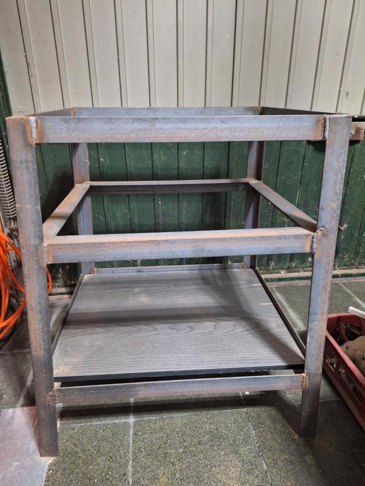 Zeer stevig onderstel voor dewalt radiaalzaag, Bricolage & Construction, Établis, Comme neuf, Moins de 70 cm, Enlèvement