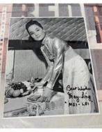 James Bond 007 Goldfinger May Ling Mei Lei signed photo COA, Verzamelen, Muziek, Artiesten en Beroemdheden, Ophalen of Verzenden