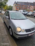 Polo 2005 manual in good condition works with no problems, Autos, Particulier, Achat, Polo