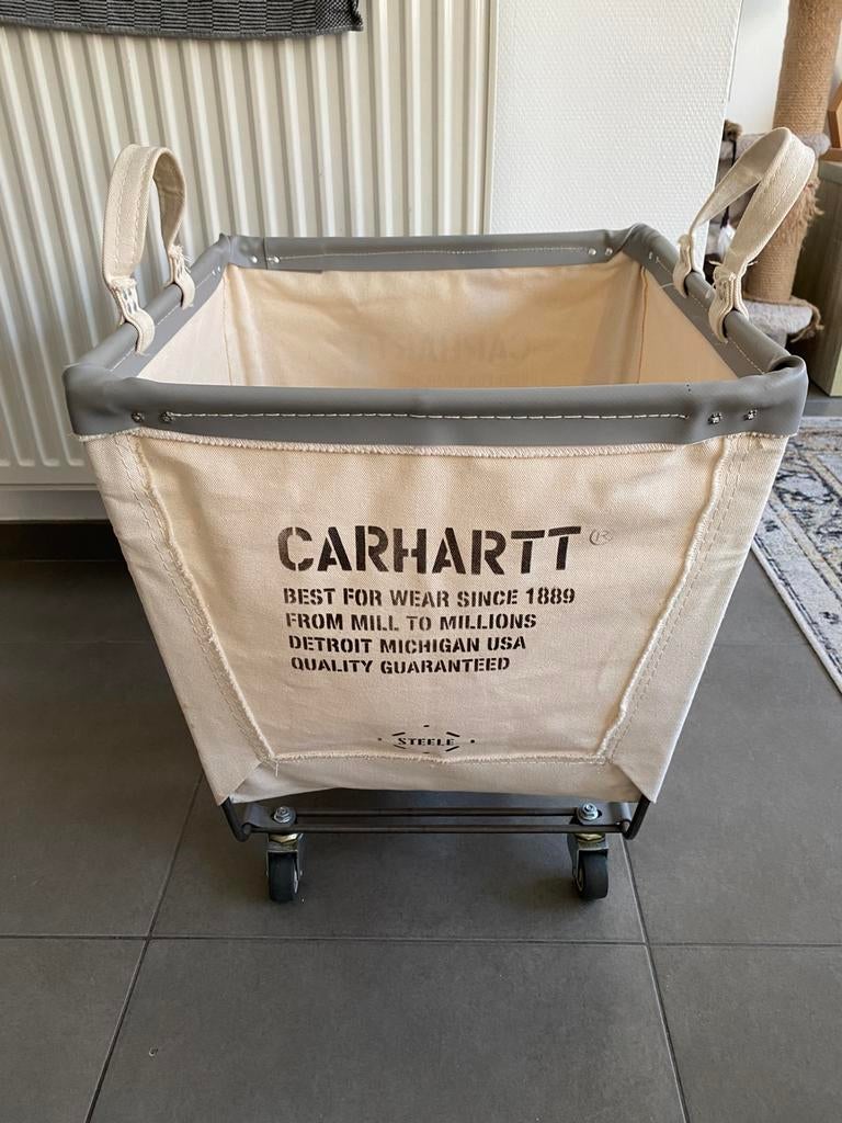 Chariot à linge Carhartt x Steele, Enlèvement