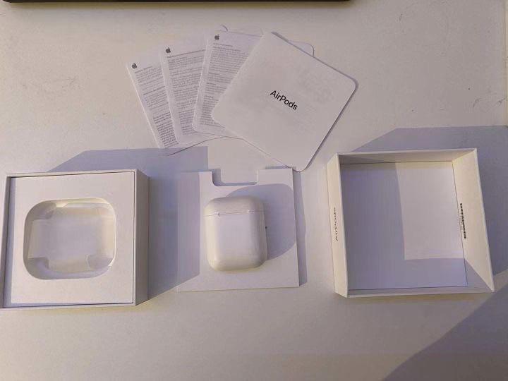 Air pods, Computers en Software, Processors, Ophalen, Zo goed als nieuw