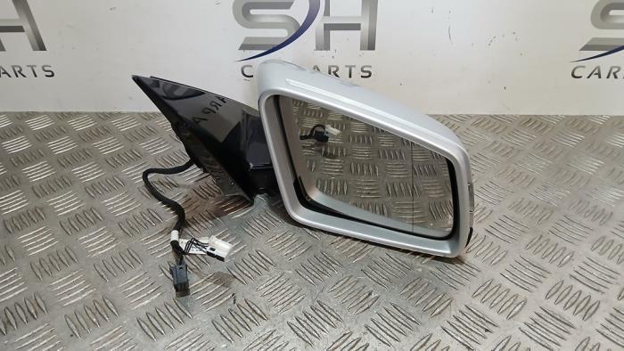 Buitenspiegel rechts van een Mercedes E-Klasse, Auto-onderdelen, Spiegels, Gebruikt, 3 maanden garantie, Ophalen of Verzenden