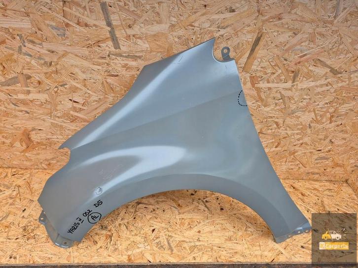 Toyota Yaris IV 20- linker voorvleugel nieuw origineel, Auto-onderdelen, Carrosserie, Toyota, Gebruikt