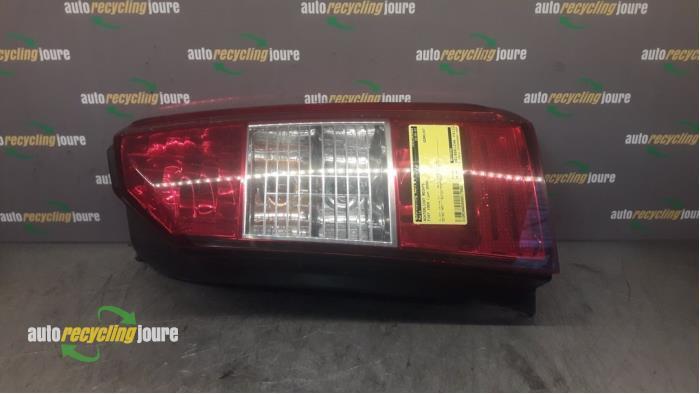 Feu arrière droit d'un Fiat Idea, Autos : Pièces & Accessoires, Éclairage, Fiat, Utilisé, 3 mois de garantie