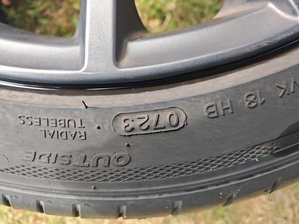 Aluminium velgen met banden, Auto-onderdelen, Banden en Velgen, Banden en Velgen, Zomerbanden, 18 inch, 225 mm, Personenwagen