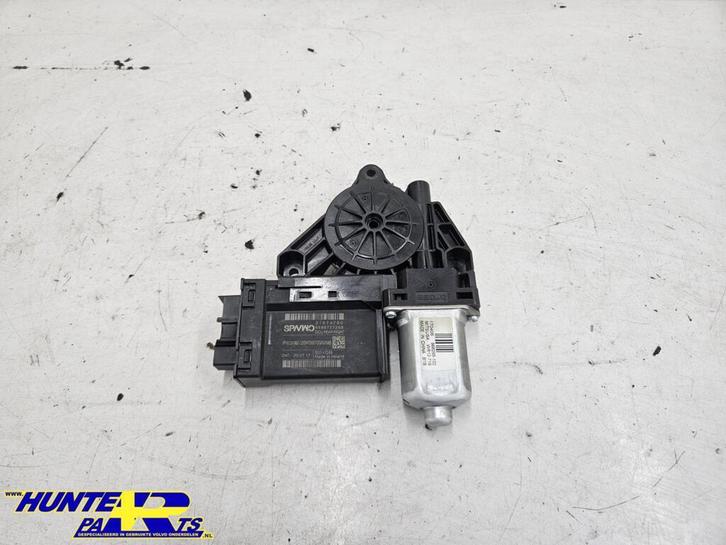 Raammotor LA Volvo XC90/V60/V90/S90/XC60 ('14-'22) 31674760, Autos : Pièces & Accessoires, Vitres & Accessoires, Volvo, Utilisé