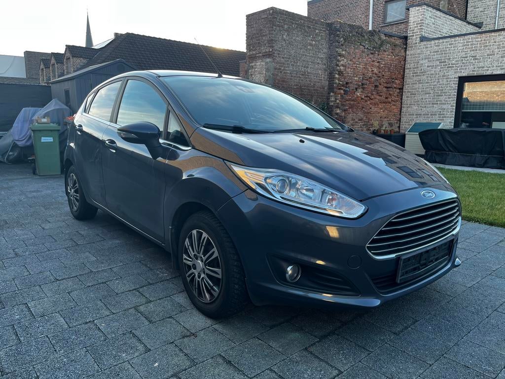 Ford Fiesta 1.5 TDCi Titanium, Autos, Euro 5, Achat, 5 portes, Diesel