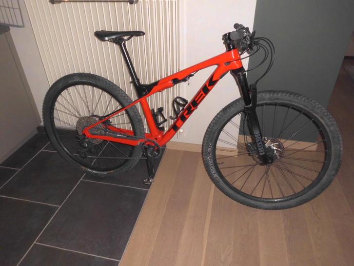 MTB Trek supercaliber Medium, Fietsen en Brommers, Fietsen | Mountainbikes en ATB, Zo goed als nieuw, Trek, 53 tot 57 cm, Fully