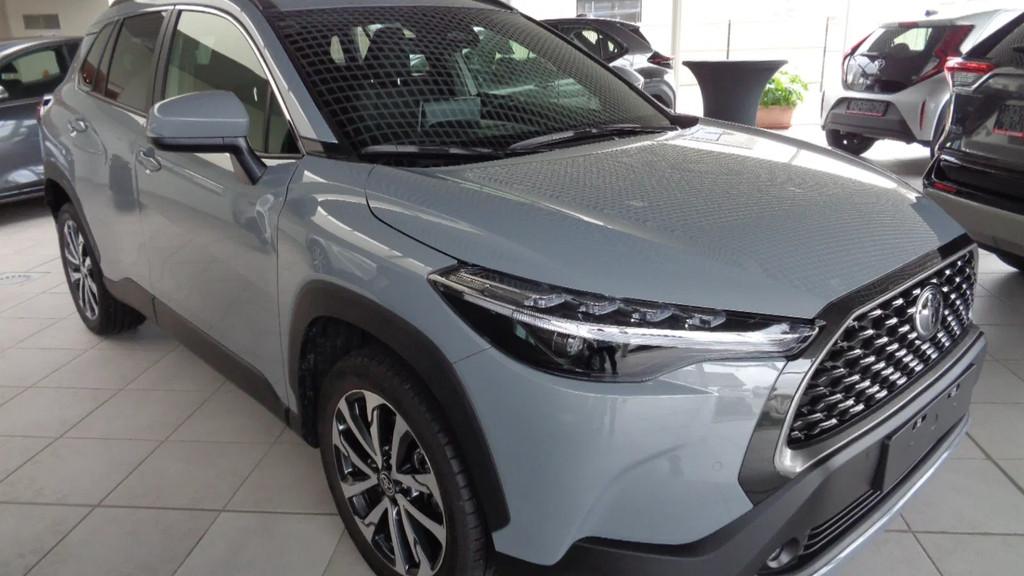 Toyota Corolla Cross Style DK (bj 2025, automaat), Automaat, Stof, Gebruikt, 4 cilinders