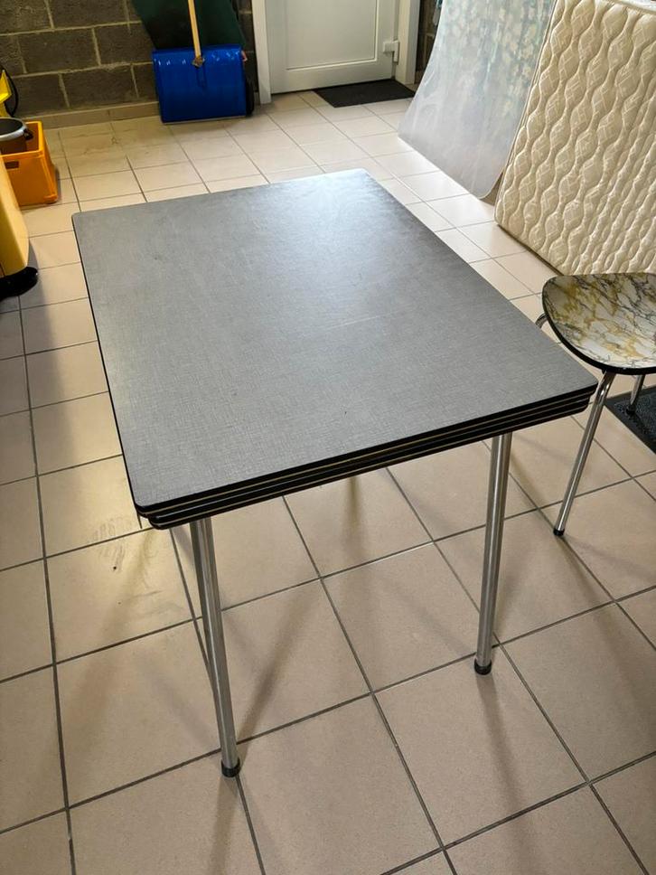 Formica tafel + stoel (vintage set), Huis en Inrichting, Tafels | Eettafels, Gebruikt, Ophalen