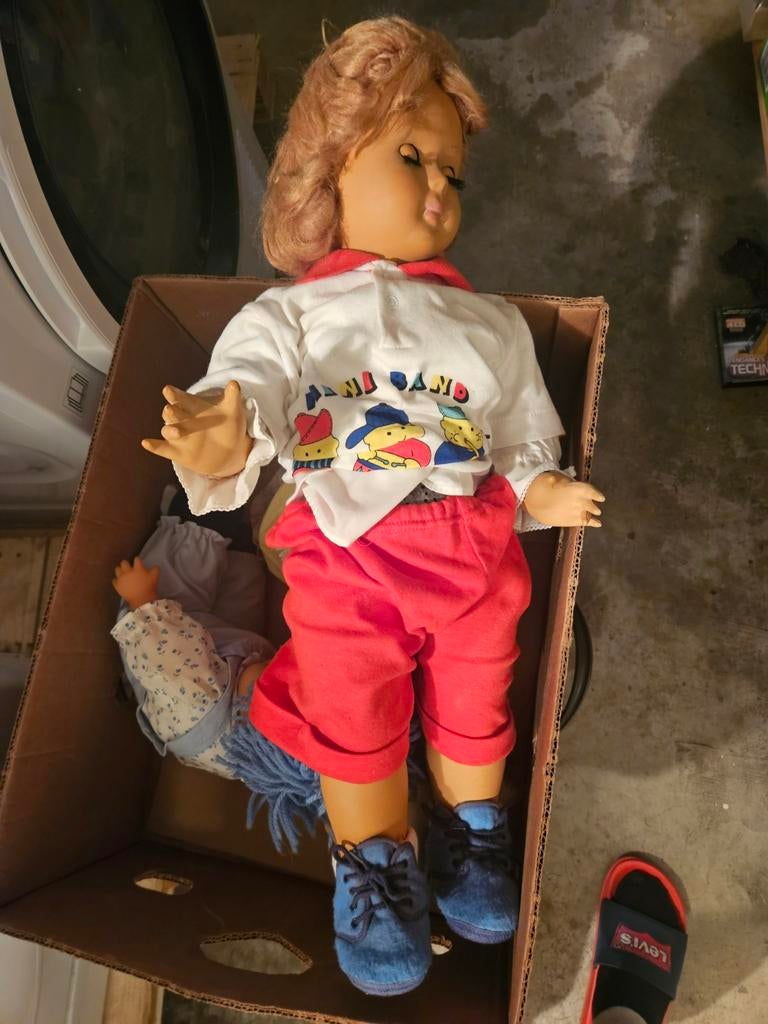 Poupée, Enlèvement