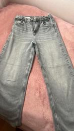 Het is een grijze broek van Zara., Vêtements | Femmes, Culottes & Pantalons, Gris, Comme neuf, Taille 34 (XS) ou plus petite, Enlèvement