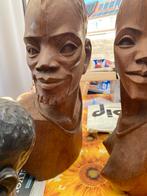 Houten afrikaanse beelden, Enlèvement