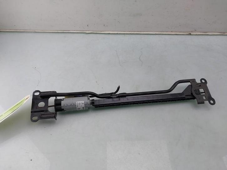 SIEGE RAILS 2D AVANT GAUCHE Golf VIII (CD1) (|0390204162|), Autos : Pièces & Accessoires, Habitacle & Garnissage, Volkswagen, Utilisé