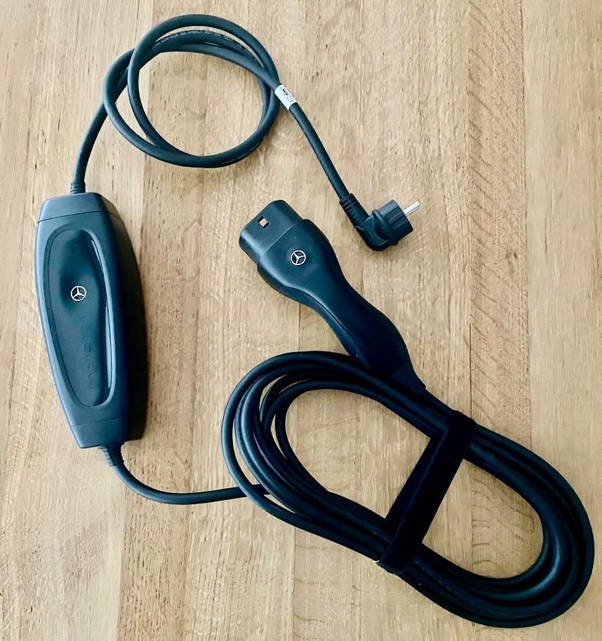 Nouveau chargeur d'origine Mercedes EV - PHEV Type 2 230 V, Autos : Divers, Bornes de recharge, Neuf, Borne de recharge et Câble de charge