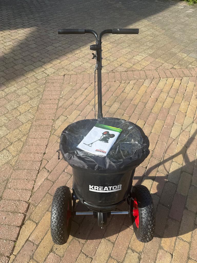 Strooiwagentje, Ophalen, Nieuw, 20 m² of meer