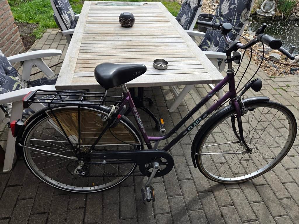 Damesfiets Claes, Ophalen