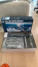 F-18 E, Hobby en Vrije tijd, Ophalen, Nieuw, Groter dan 1:72, Vliegtuig