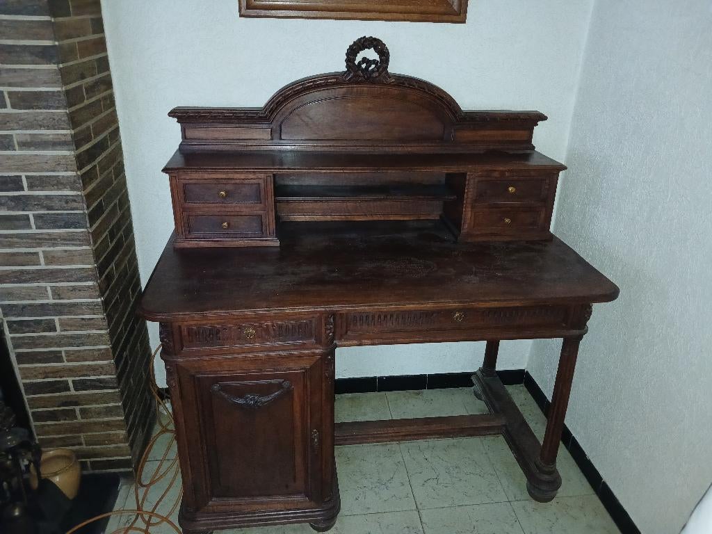 Mooi antiek bureau, Antiek en Kunst, Ophalen